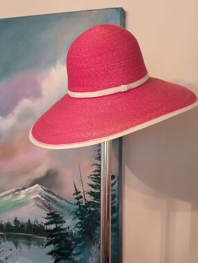 Nordstrom Hot Pink Straw Wide Brim Sun Hat White Trim Made in Italy